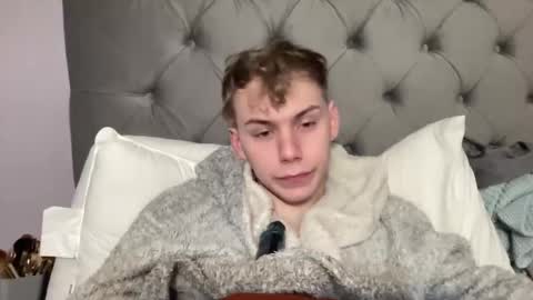Snapshot of scottish_twink01 chatting on 20, 1, 2025 danny online show from 20, 1, 2025