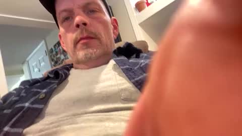 Snapshot of scottj603603 chatting on 5, 2, 2026 scottj603603 online show from 5, 2, 2026