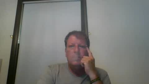 Snapshot of scottpbi52 chatting on 14, 7, 2026 scottpbi52 online show from 14, 7, 2026