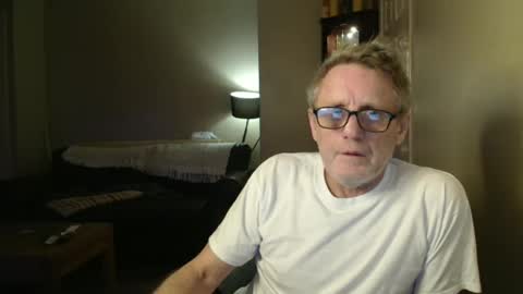 Snapshot of scottsman214 chatting on 4, 2, 2025 James online show from 4, 2, 2025