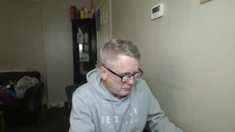 James online show from 19, 10, 2025