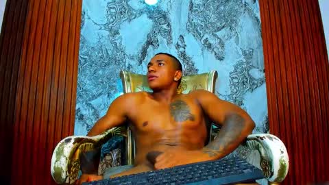 Snapshot of scottwriight chatting on 8, 11, 2025 Scott online show from 8, 11, 2025