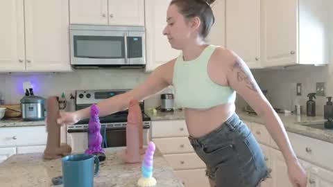 Scout has fun online show from 30, 6, 2026