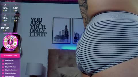 Snapshot of sean_carrera69 chatting on 3, 2, 2025 Sean Carrera online show from 3, 2, 2025
