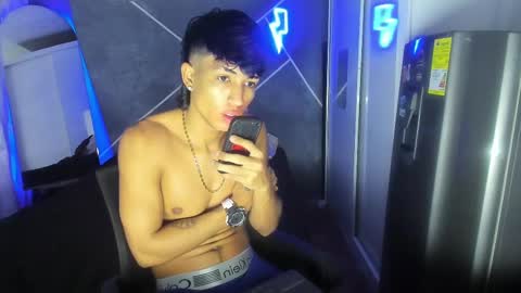 Sean Scoth online show from 1, 3, 2025