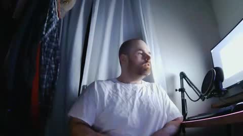 Snapshot of seanv24 chatting on 22, 12, 2025 seanv26 online show from 22, 12, 2025