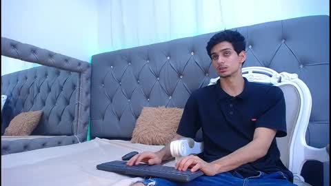 Snapshot of sebalexis7 chatting on 3, 10, 2025 sebalexis7 online show from 3, 10, 2025