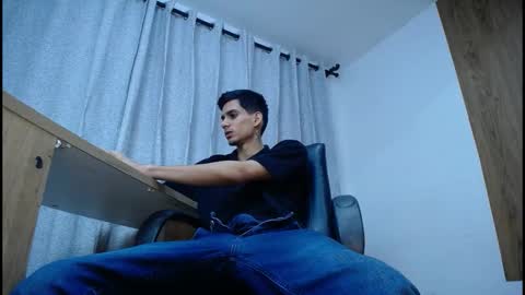 Snapshot of sebalexis7 chatting on 16, 11, 2025 sebalexis7 online show from 16, 11, 2025