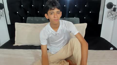 Sebastian Alvarez online show from 15, 10, 2025