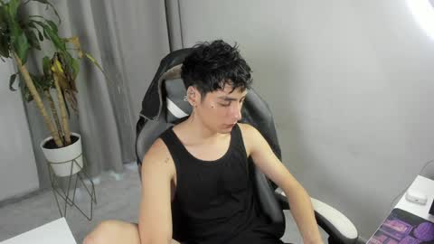 sebastian online show from 23, 4, 2026