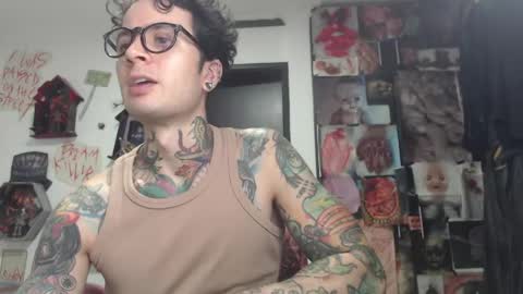 Snapshot of sebasbigdick_ chatting on 12, 5, 2026 spityio instagram online show from 12, 5, 2026