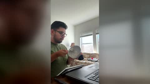 sebasbilbao7 online show from 18, 3, 2026