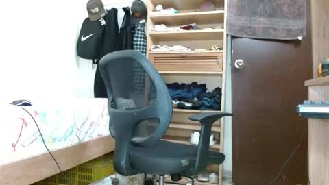 Sebas online show from 17, 2, 2025