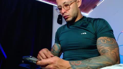 Sebastian online show from 15, 11, 2025