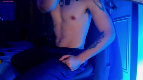 Sebastian online show from 30, 1, 2025