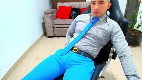 juan  sebastian online show from 2, 2, 2025