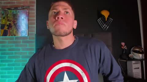 Snapshot of sebastianmaximoff chatting on 1, 2, 2025 Sebastian online show from 1, 2, 2025