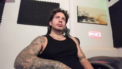 Lucian Sinclair online show from 5, 3, 2026