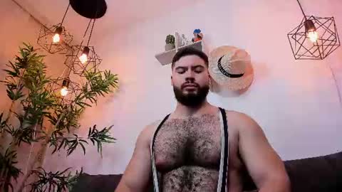 Instagram jeanpaulfit  online show from 17, 7, 2026