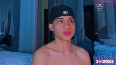 Sebastian online show from 31, 10, 2025