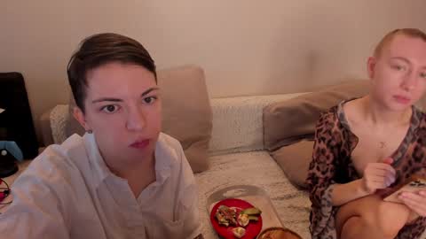 Amanda and  pair in a real life we love each other but can play with you online show from 23, 1, 2025