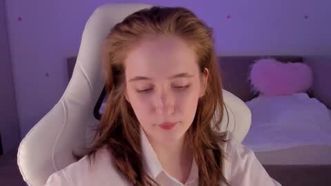 Snapshot of secret_elly_ chatting on 30, 10, 2025 Elly online show from 30, 10, 2025