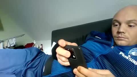 Snapshot of secretcplg chatting on 27, 12, 2024 Simon online show from 27, 12, 2024