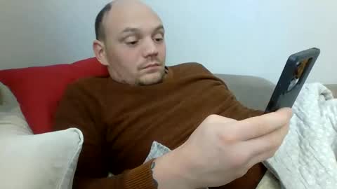 Snapshot of secretcplg chatting on 1, 1, 2025 Simon online show from 1, 1, 2025