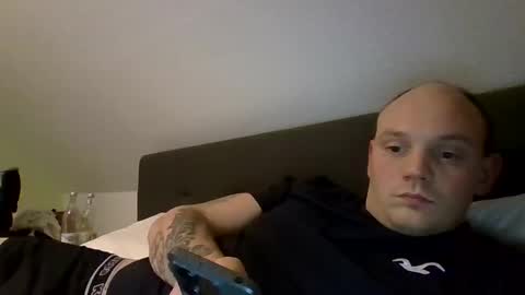 Snapshot of secretcplg chatting on 6, 2, 2025 Simon online show from 6, 2, 2025