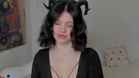 Snapshot of secretqueen_x chatting on 1, 2, 2025 Anna online show from 1, 2, 2025