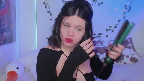 Snapshot of secretqueen_x chatting on 2, 3, 2025 Anna online show from 2, 3, 2025