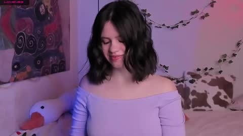 Snapshot of secretqueen_x chatting on 5, 3, 2025 Anna online show from 5, 3, 2025
