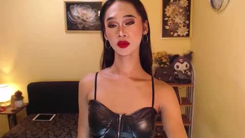 ashly online show from 1, 10, 2025