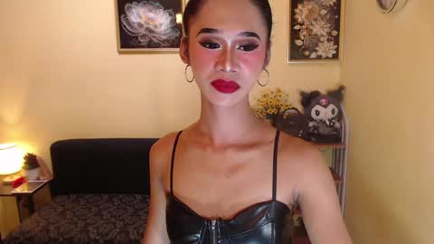 ashly online show from 5, 10, 2025