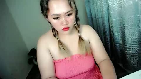 Snapshot of seductive_elvz chatting on 2, 10, 2025 seductive_elvz online show from 2, 10, 2025