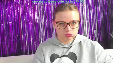 Snapshot of seductive_she_wolf chatting on 31, 12, 2024 seductive_she_wolf online show from 31, 12, 2024