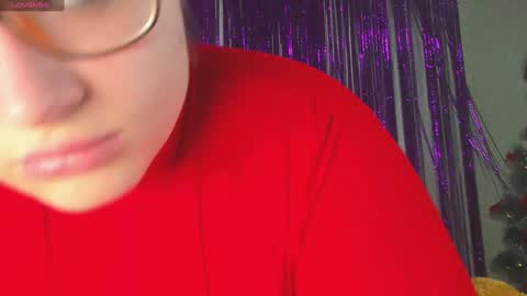 Snapshot of seductive_she_wolf chatting on 6, 1, 2025 seductive_she_wolf online show from 6, 1, 2025