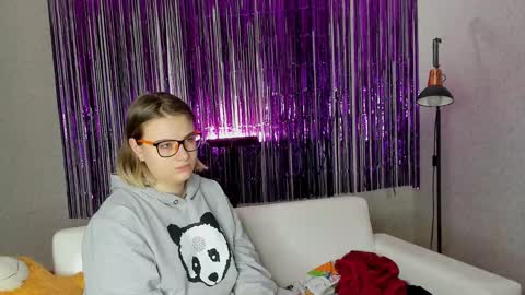 Snapshot of seductive_she_wolf chatting on 21, 2, 2025 seductive_she_wolf online show from 21, 2, 2025