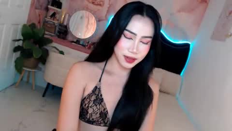Snapshot of seductive_vana chatting on 29, 5, 2026 Vanessa online show from 29, 5, 2026