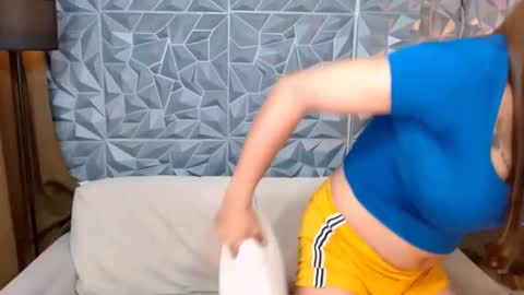 Lala online show from 20, 2, 2025