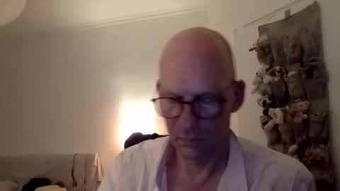 Snapshot of seethebigpicture chatting on 31, 5, 2026 seethebigpicture online show from 31, 5, 2026