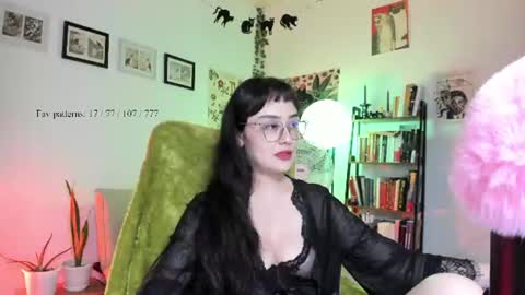 Snapshot of segismunda chatting on 24, 6, 2026 Luciana online show from 24, 6, 2026