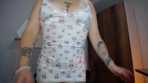 Snapshot of sejmet_5 chatting on 24, 2, 2025 Yeyis online show from 24, 2, 2025