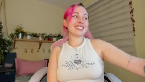 Snapshot of sejmet_5 chatting on 27, 5, 2026 Yeyis online show from 27, 5, 2026