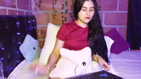 Snapshot of seleena_01 chatting on 15, 7, 2026 seleena_01 online show from 15, 7, 2026