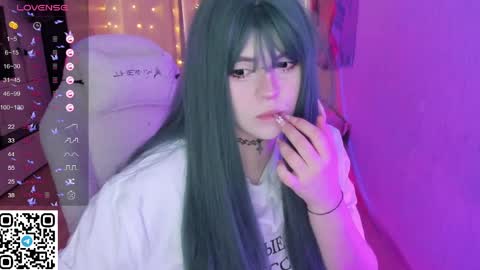 Selena  online show from 26, 3, 2026