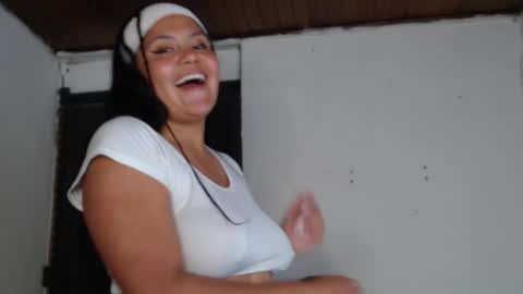 Snapshot of selena__angel chatting on 10, 10, 2025 Gaby but call me selena instagram sele04angel1 online show from 10, 10, 2025