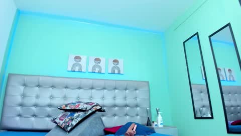 Selena online show from 26, 2, 2025