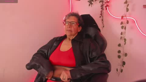 Snapshot of selena_ferreira chatting on 20, 4, 2026 Selena online show from 20, 4, 2026