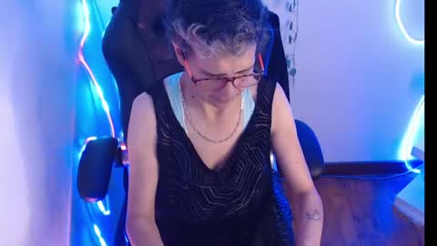 Snapshot of selena_ferreira chatting on 4, 5, 2026 Selena online show from 4, 5, 2026